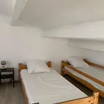 Maisonnette Chaleureuse Au Pied Du Port 펜션 루케이트