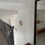 Maisonnette Chaleureuse Au Pied Du Port