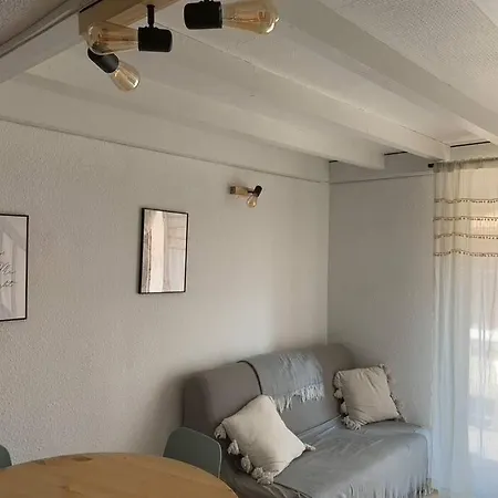 Maisonnette Chaleureuse Au Pied Du Port * Leucate