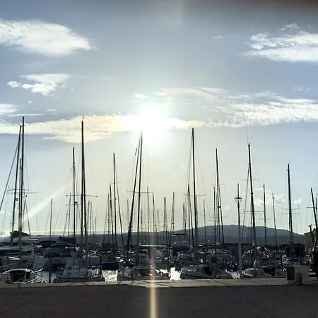 Vakantiehuis Maisonnette Chaleureuse Au Pied Du Port Leucate