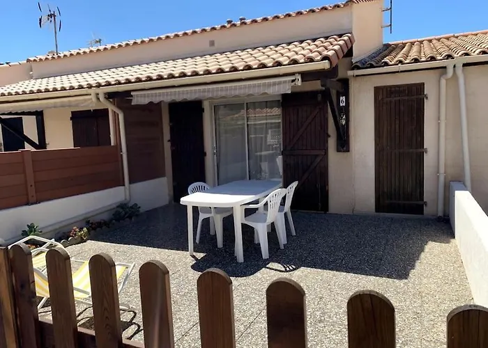 Дом отдыха Maisonnette Chaleureuse Au Pied Du Port *